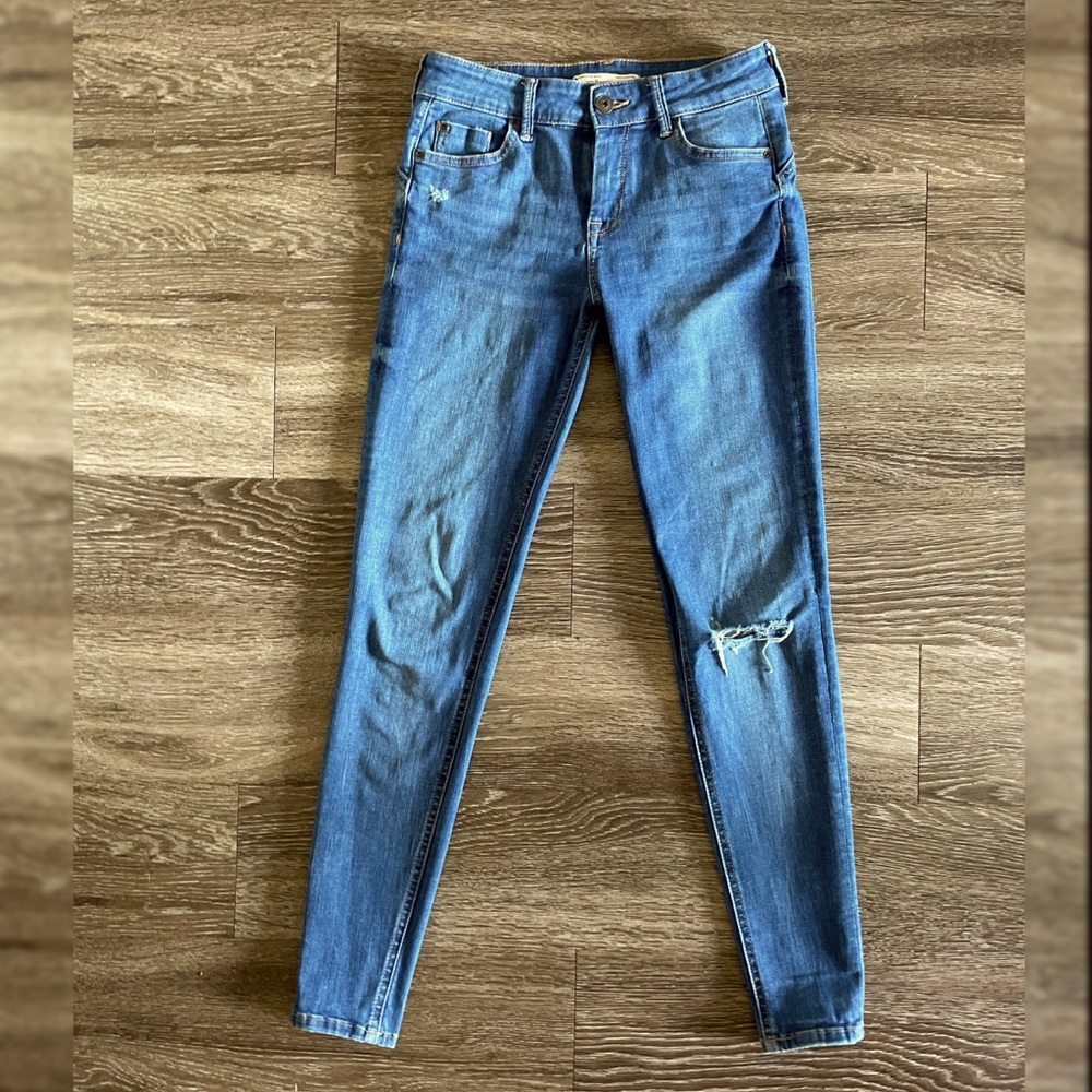 Bershka Low Waist Skinny Jean with Rips